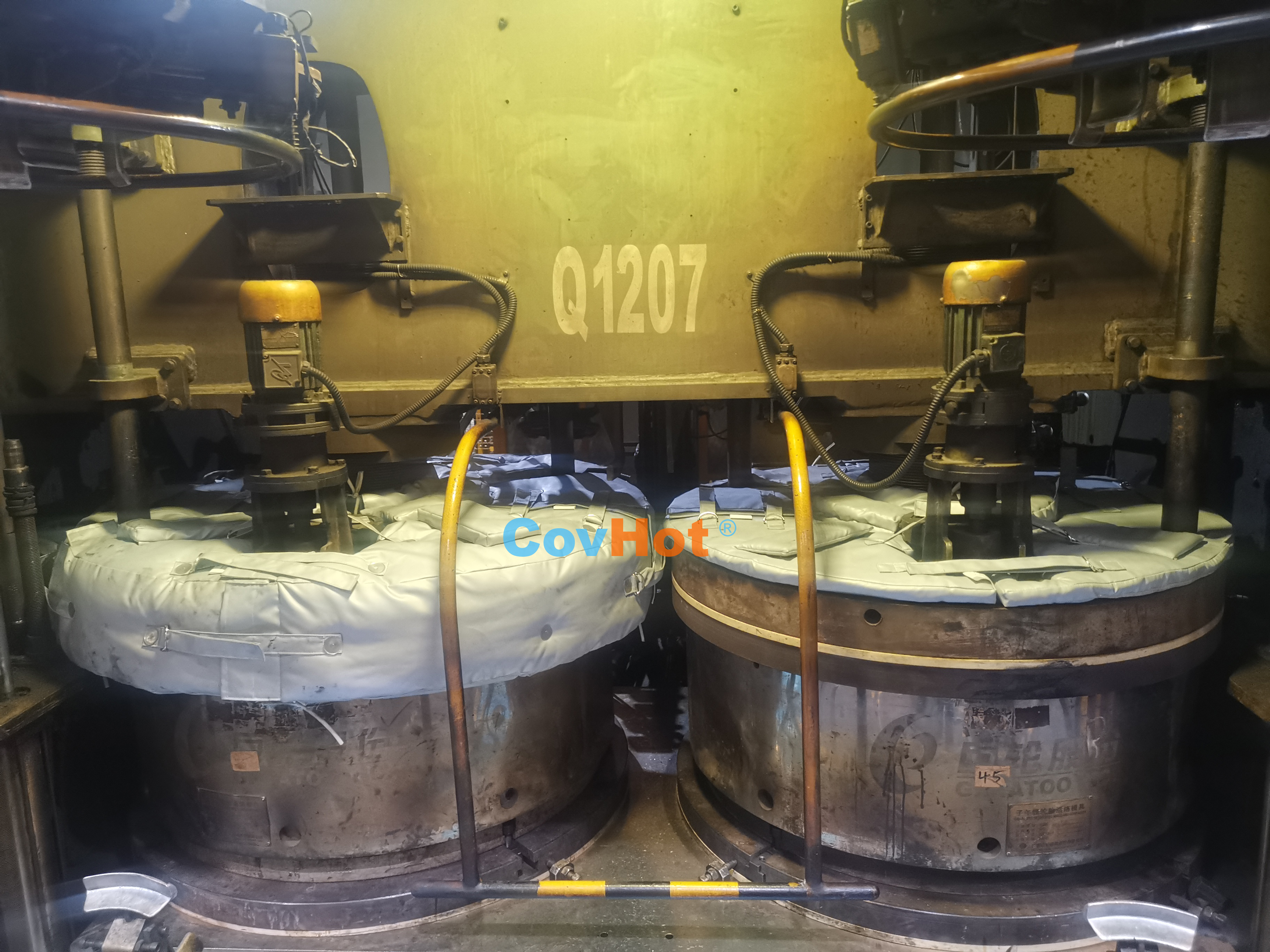 <a href=http://www.z833.cn/e/tags/?tagname=%E5%8F%AF%E6%8B%86%E5%8D%B8%E4%BF%9D%E6%B8%A9%E5%A5%97 target=_blank class=infotextkey>可拆卸<a href=http://www.z833.cn/e/tags/?tagname=%E4%BF%9D%E6%B8%A9%E5%A5%97 target=_blank class=infotextkey>保溫套</a></a>